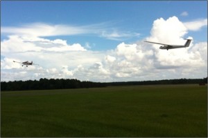 A typical take-off, with the Piper Pawnee in front literally towing the glider into the air.